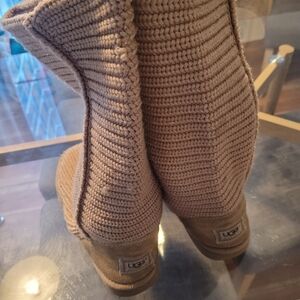 Ugg knee height boot ,Size 9 US